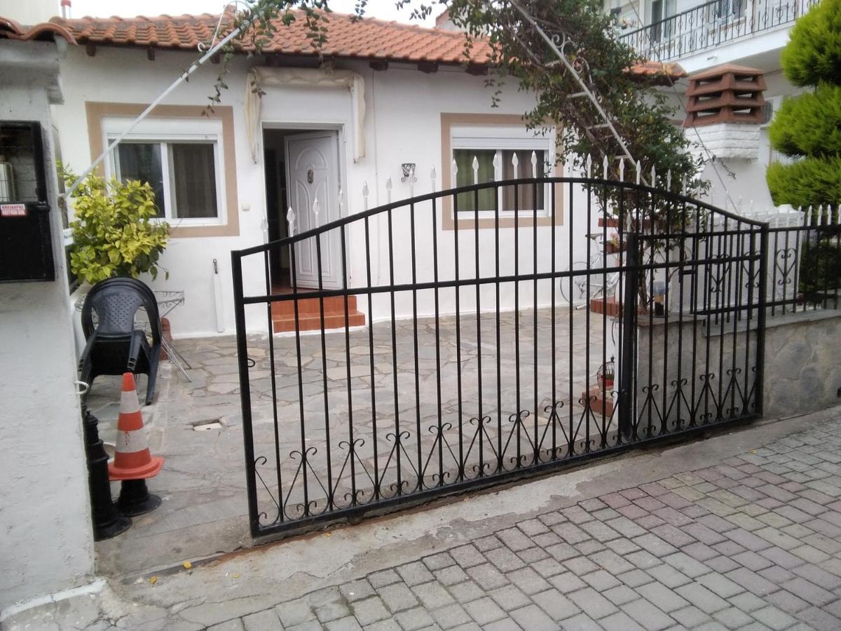 Villa Konstantina Nea Skioni Buitenkant foto